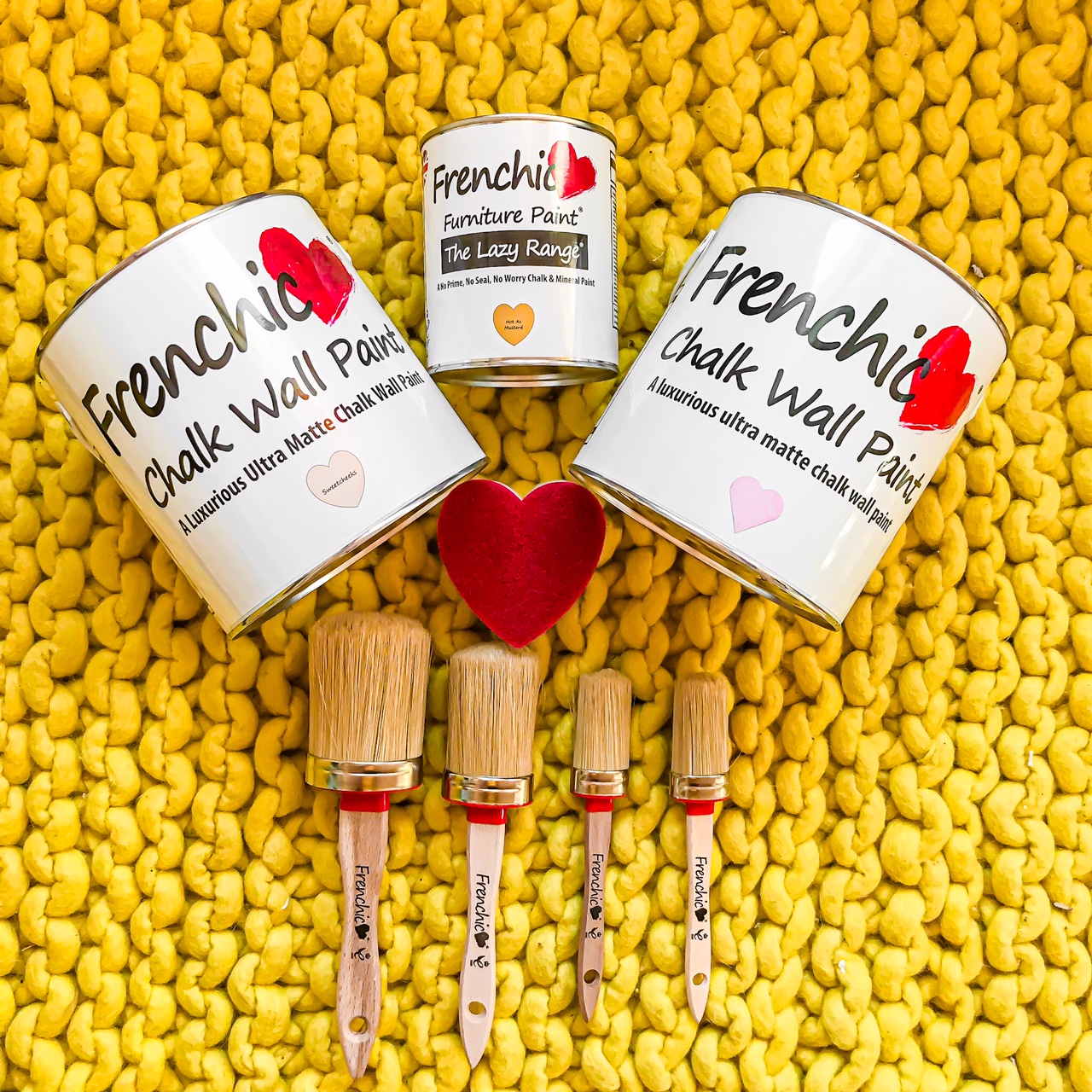 Elluyellow ja Frenchic Paint lastenhuone maalaus