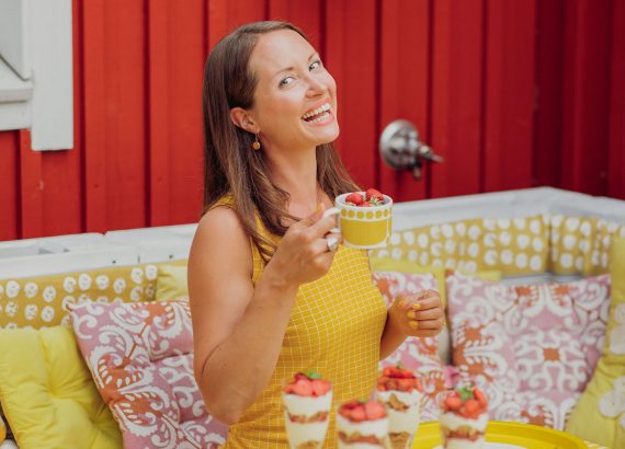 Elluyellow ja keltainen kesäkattaus