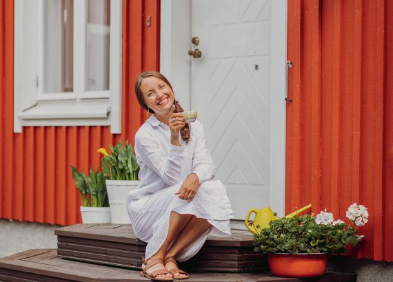 Elluyellow kesäterassilla