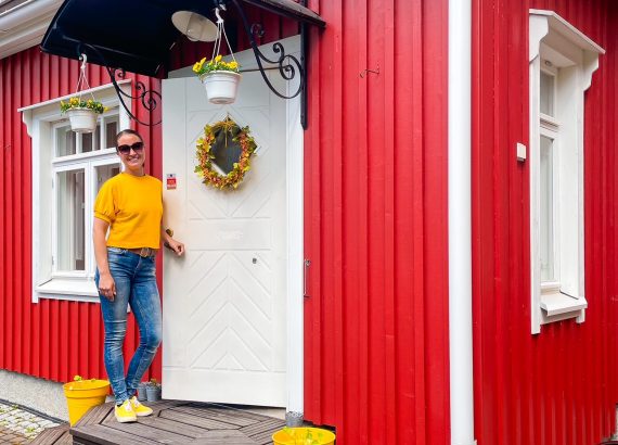 Elluyellow Oulun ja Kempeleen kirppiksillä