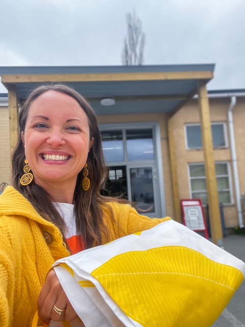 Elluyellow Kokkolan ja Pietarsaaren kirppiksillä