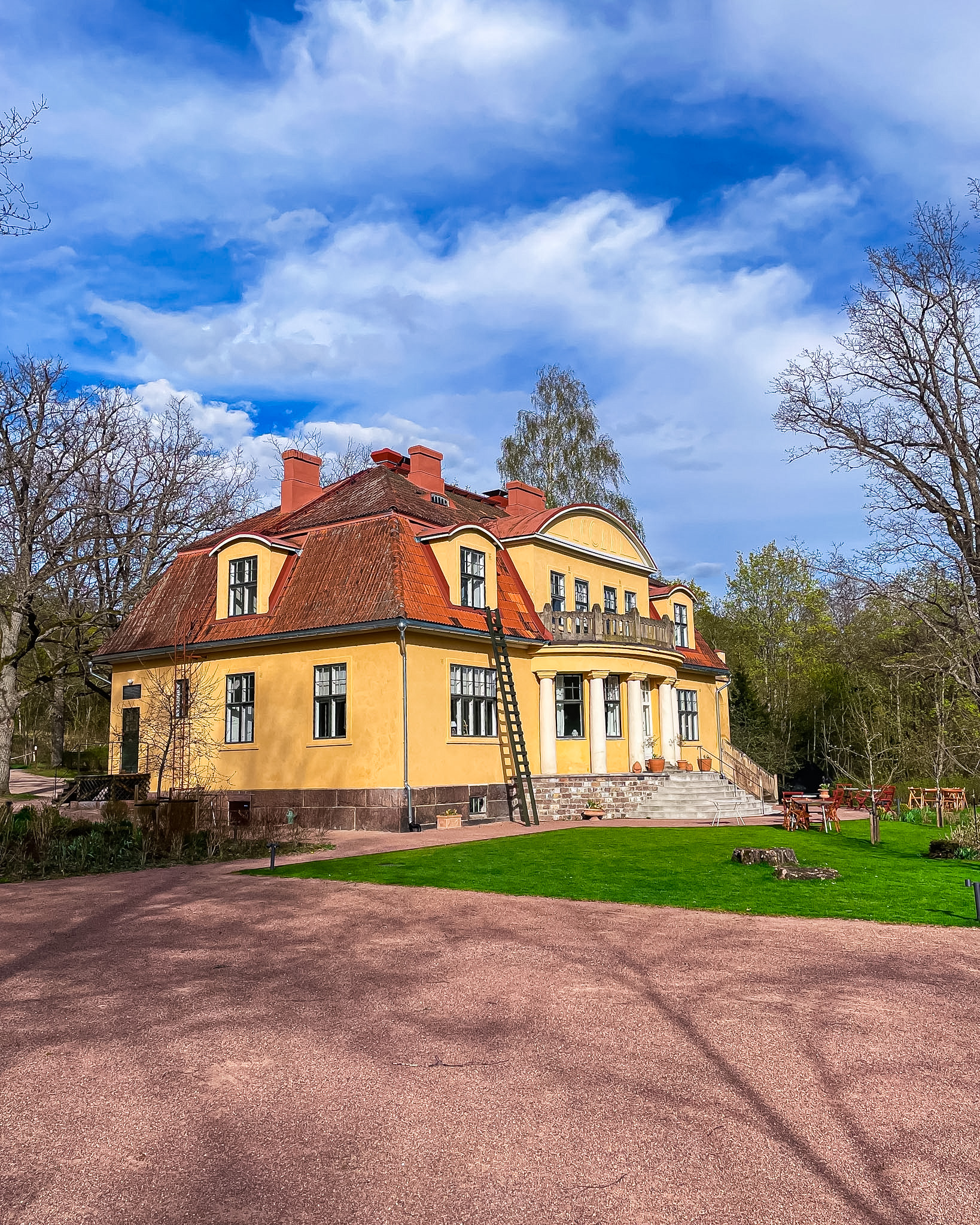 Elluyellow Billnäsin ruukissa